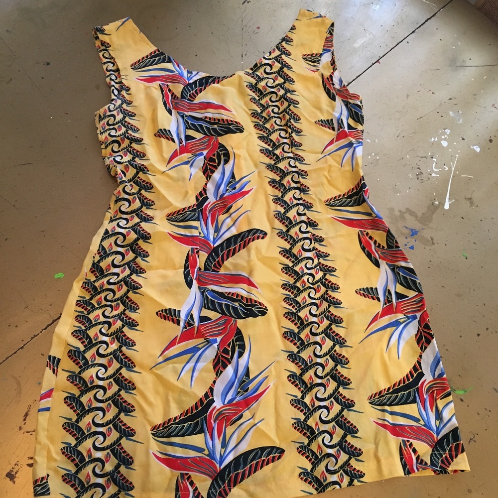 Avanti Silk Hawaiian Mini Dress